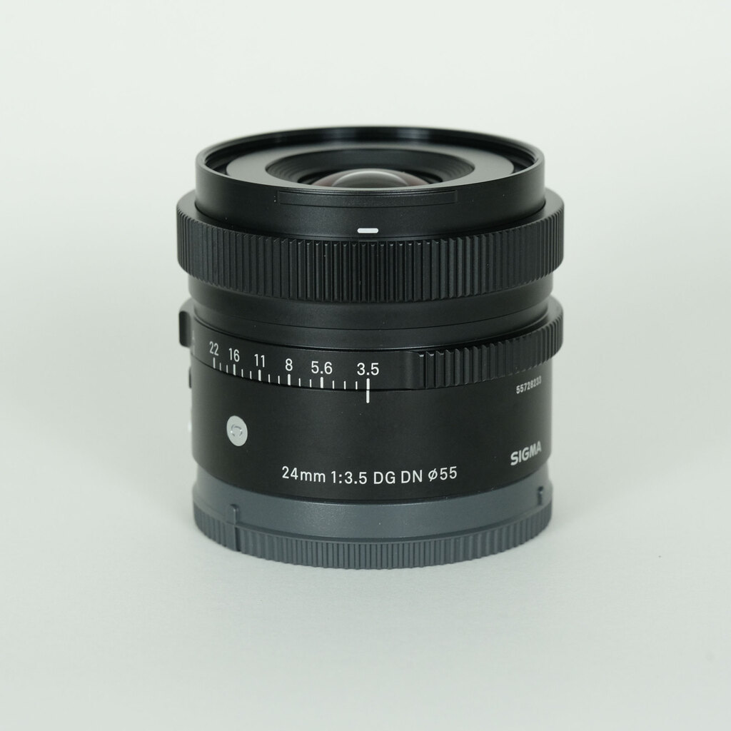 24mm F3.5 DG DN [ソニーE用] 中古価格比較 - 価格.com