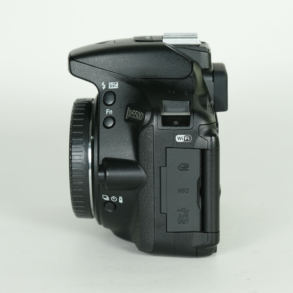 Nikon D5500