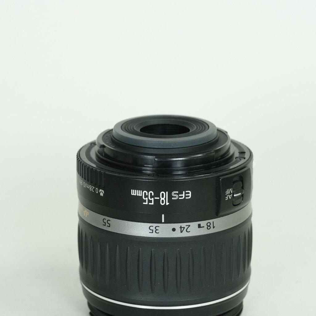 Canon EF-S 18-55mm F3.5-5.6 II USM