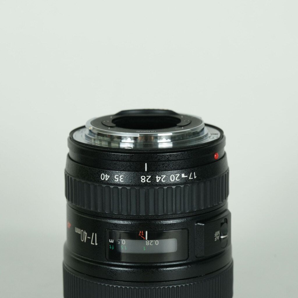 Canon EF17-40mm F4L USM Canon EF17-40mm F4L USM