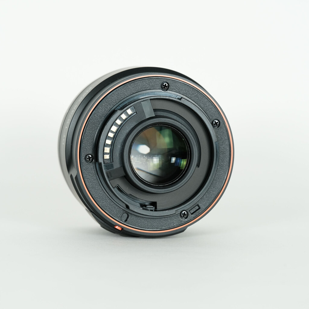 SONY DT 35mm F1.8 SAM SAL35F18