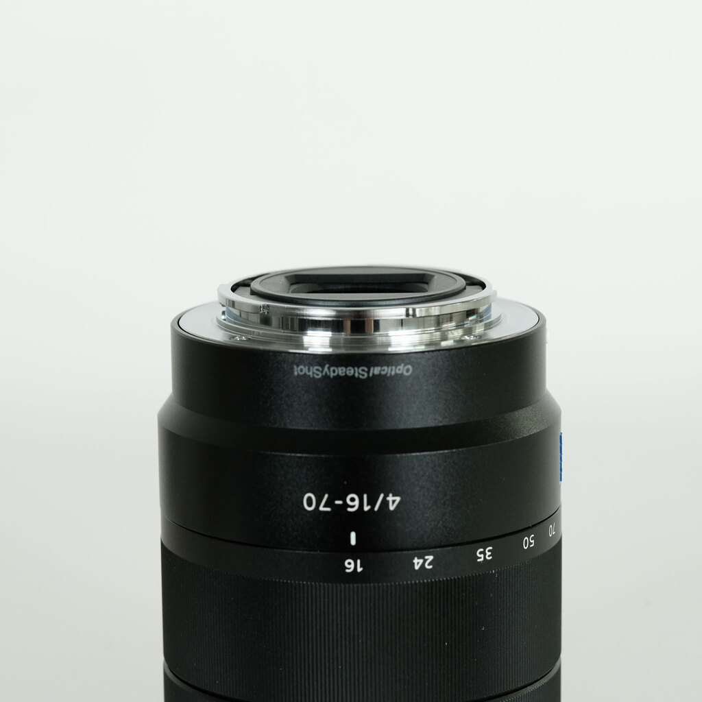 SONY Vario-Tessar T* E 16-70mm F4 ZA OSS SEL1670Z SONY Vario-Tessar T* E 16-70mm F4 ZA OSS SEL1670Z