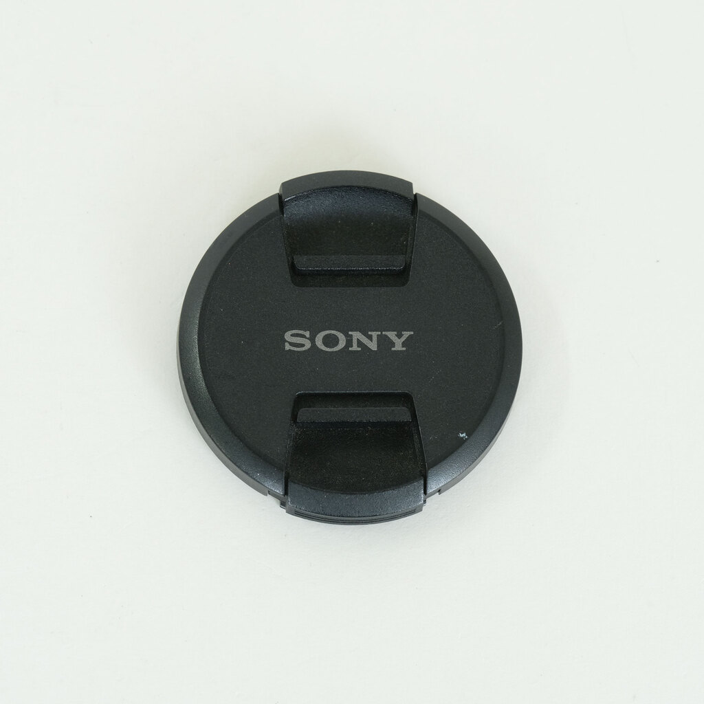 SONY E 11mm F1.8 SEL11F18