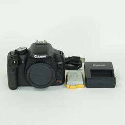 Canon EOS Kiss X3 ボディ