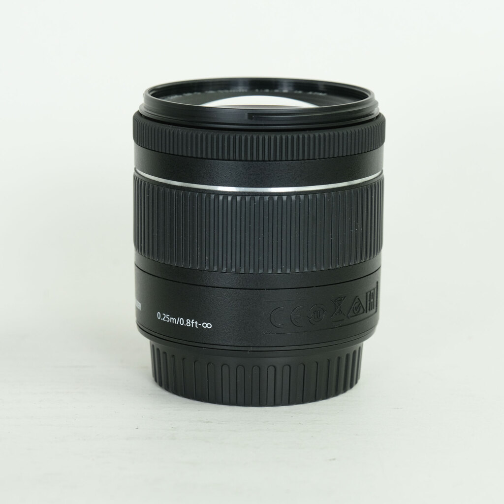 Canon EF-S18-55mm F4-5.6 IS STM