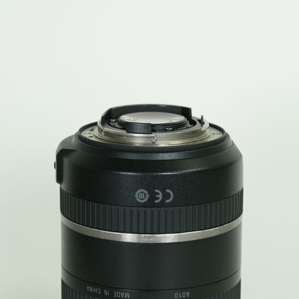 TAMRON 28-300mm F3.5-6.3 Di VC PZD/Model A010N（ニコンF用）