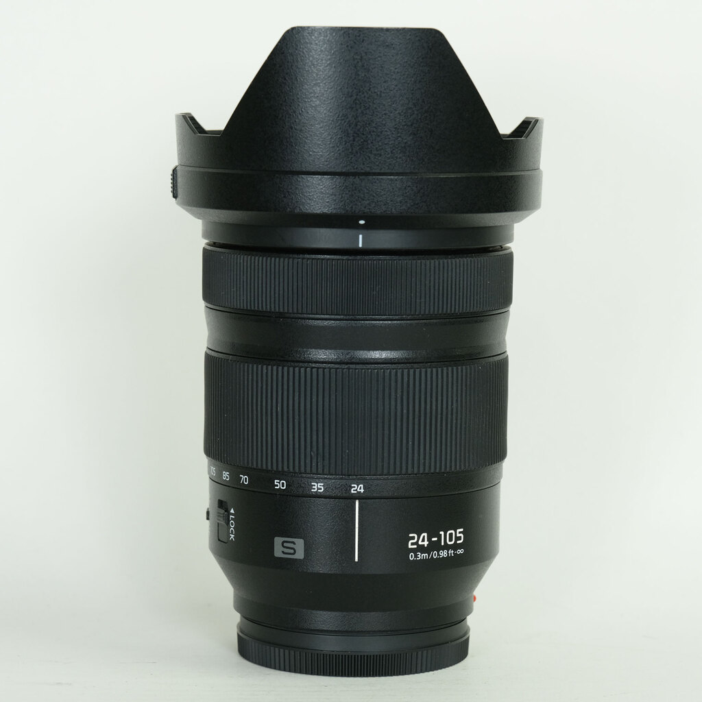 Panasonic LUMIX S 24-105mm F4 MACRO O.I.S.