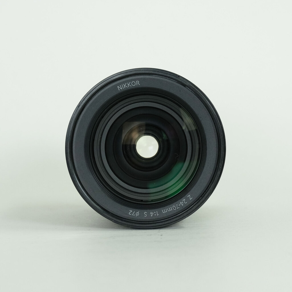 Nikon NIKKOR Z 24-70mm f/4 S Nikon NIKKOR Z 24-70mm f/4 S