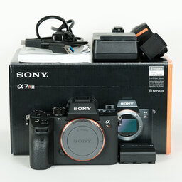 SONY α7R III（ILCE-7RM3）