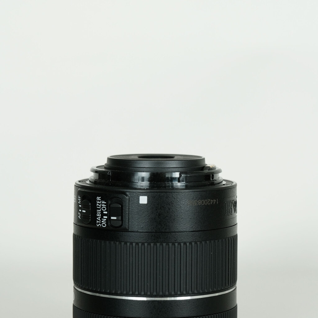 Canon EF-S18-55mm F4-5.6 IS STM