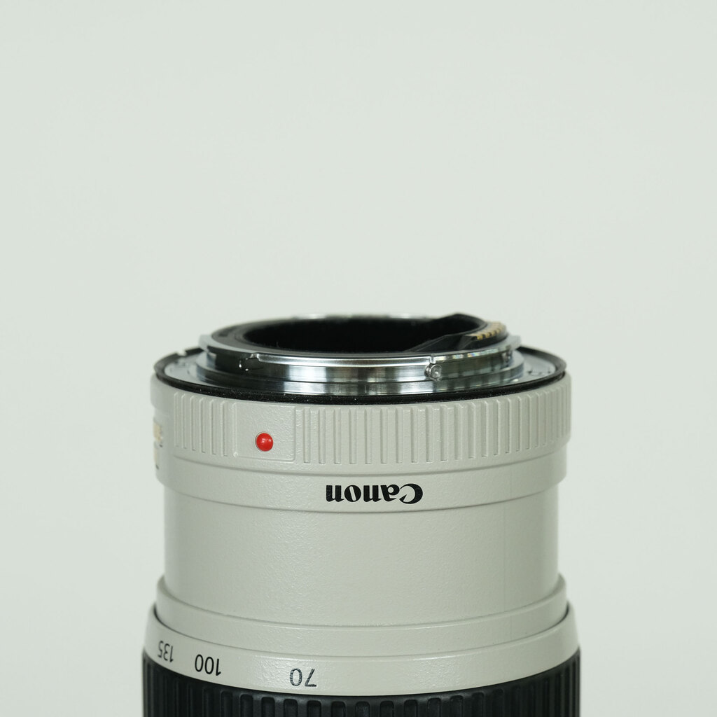 Canon EF70-200mm F4L IS USMの出品 | ONE SCENE（ワンシーン）