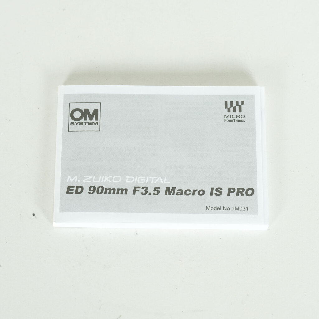 OM SYSTEM M.ZUIKO DIGITAL ED 90mm F3.5 Macro IS PRO