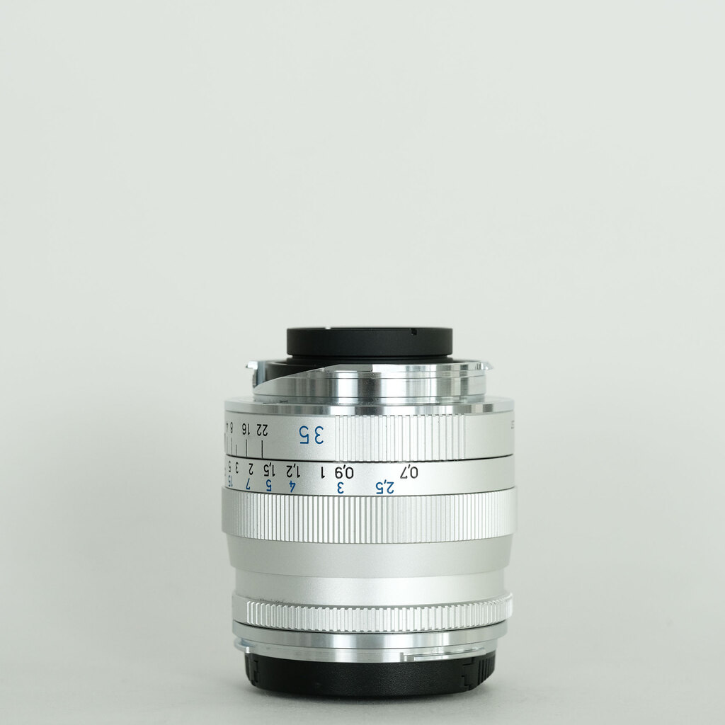 Carl Zeiss Biogon T* 35mm F2 ZM [ライカM用]