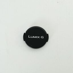 Panasonic LUMIX G VARIO 12-32mm / F3.5-5.6 ASPH. / MEGA O.I.S.