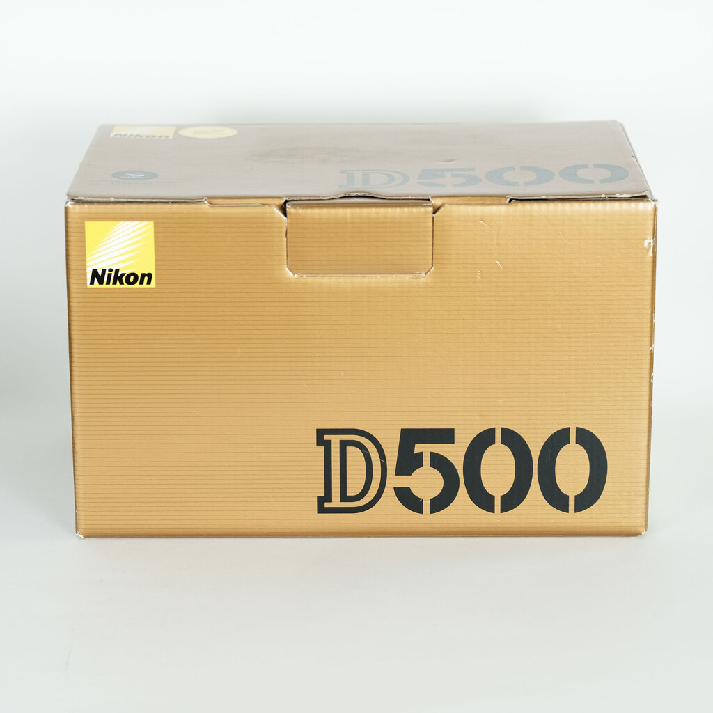 Nikon D500