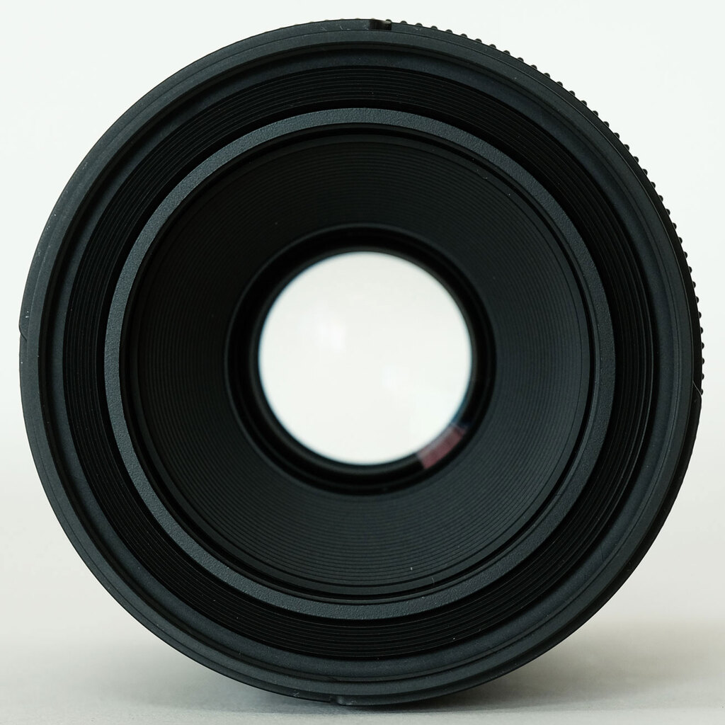 SIGMA 70mm F2.8 DG MACRO | Art [キヤノン用]