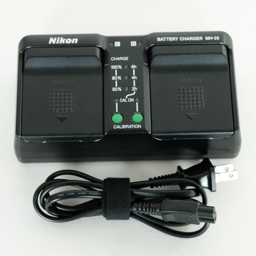 Nikon D4Sの出品 | ONE SCENE（ワンシーン）