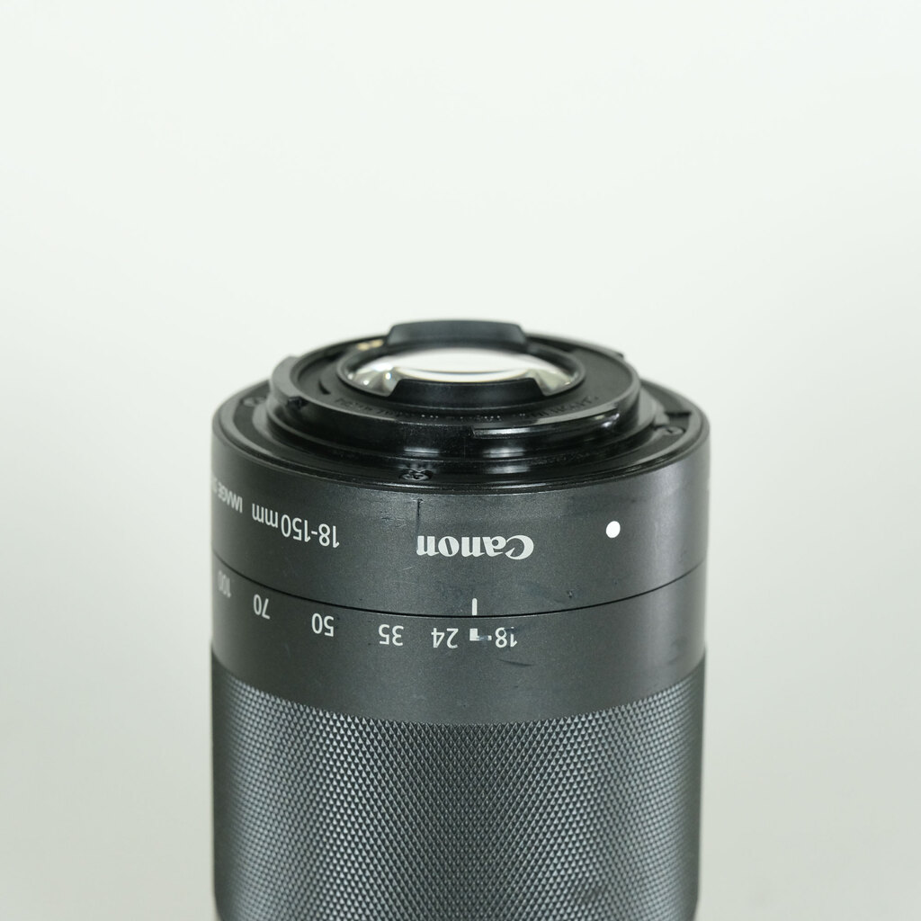 Canon EF-M18-150mm F3.5-6.3 IS STM