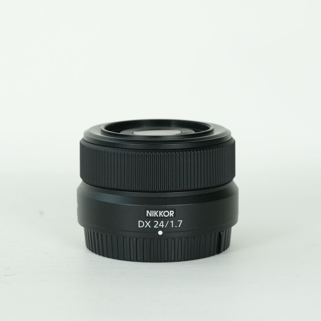 NIKKOR Z DX 24mm f/1.7 中古価格比較 - 価格.com