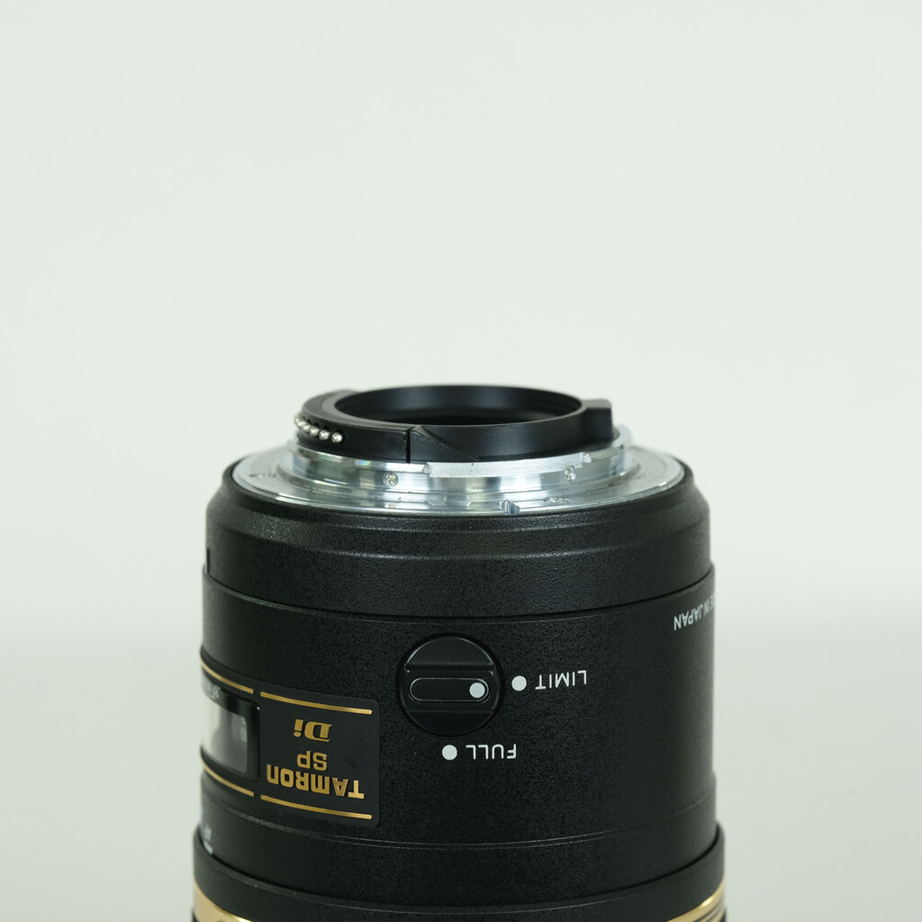 TAMRON SP 90mm F2.8 Di Macro 1:1/Model 272ENII(ニコンF用モーター内蔵) TAMRON SP 90mm F2.8 Di Macro 1:1/Model 272ENII(ニコンF用モーター内蔵)