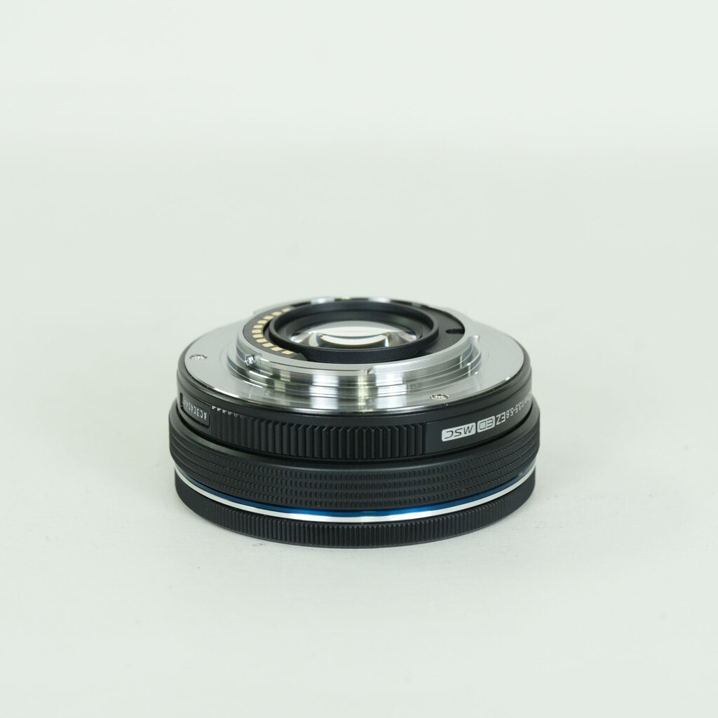 OLYMPUS M.ZUIKO DIGITAL ED 14-42mm F3.5-5.6 EZ ブラック OLYMPUS M.ZUIKO DIGITAL ED 14-42mm F3.5-5.6 EZ ブラック