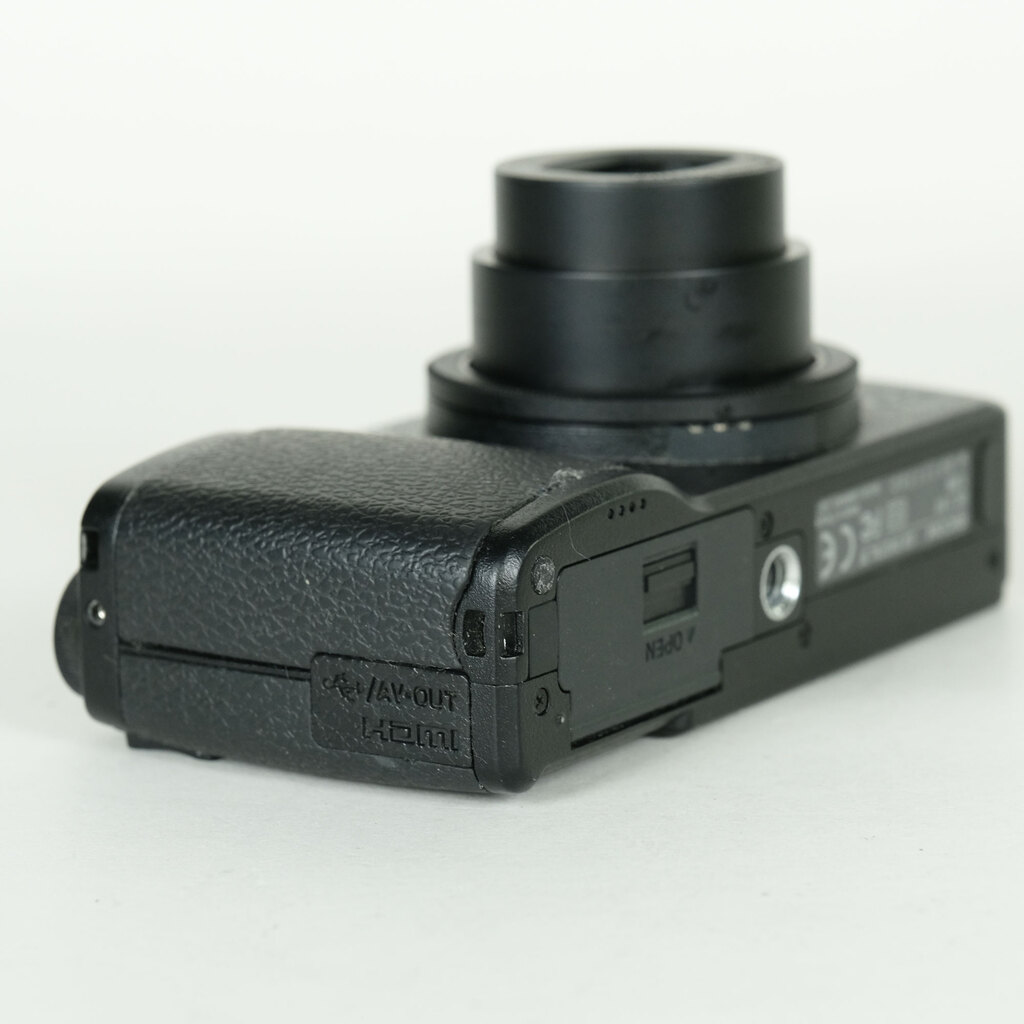 RICOH GR DIGITAL IVの出品 | ONE SCENE（ワンシーン）
