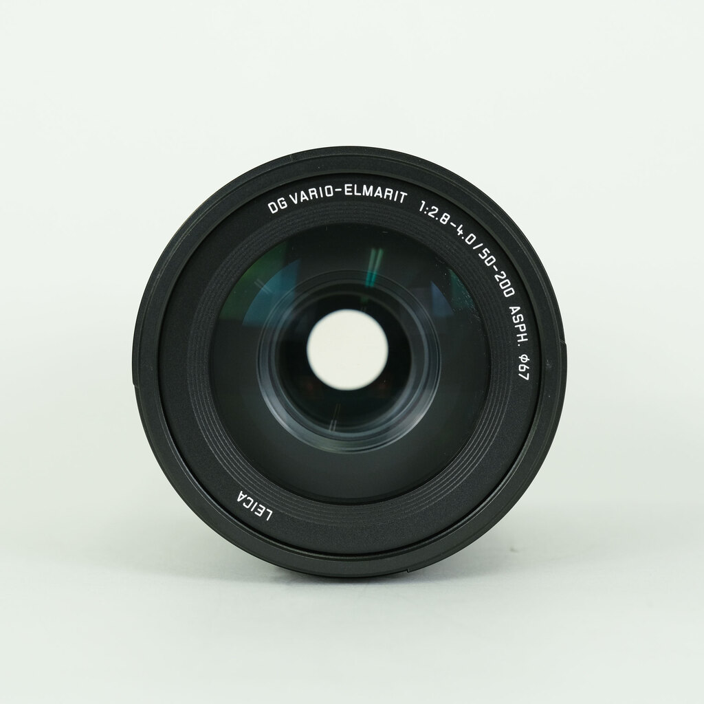 Panasonic LEICA DG VARIO-ELMARIT 50-200mm / F2.8-4.0 ASPH. / POWER O.I.S. Panasonic LEICA DG VARIO-ELMARIT 50-200mm / F2.8-4.0 ASPH. / POWER O.I.S.