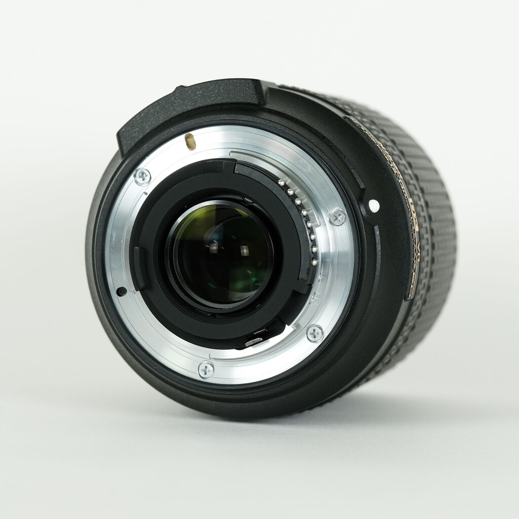 Nikon AF-S DX NIKKOR 18-140mm F3.5-5.6G ED VR