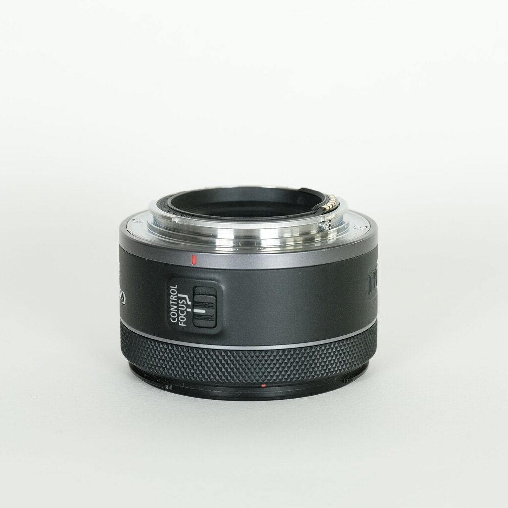 Canon RF50mm F1.8 STM