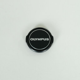 OLYMPUS M.ZUIKO DIGITAL 17mm F2.8 シルバー