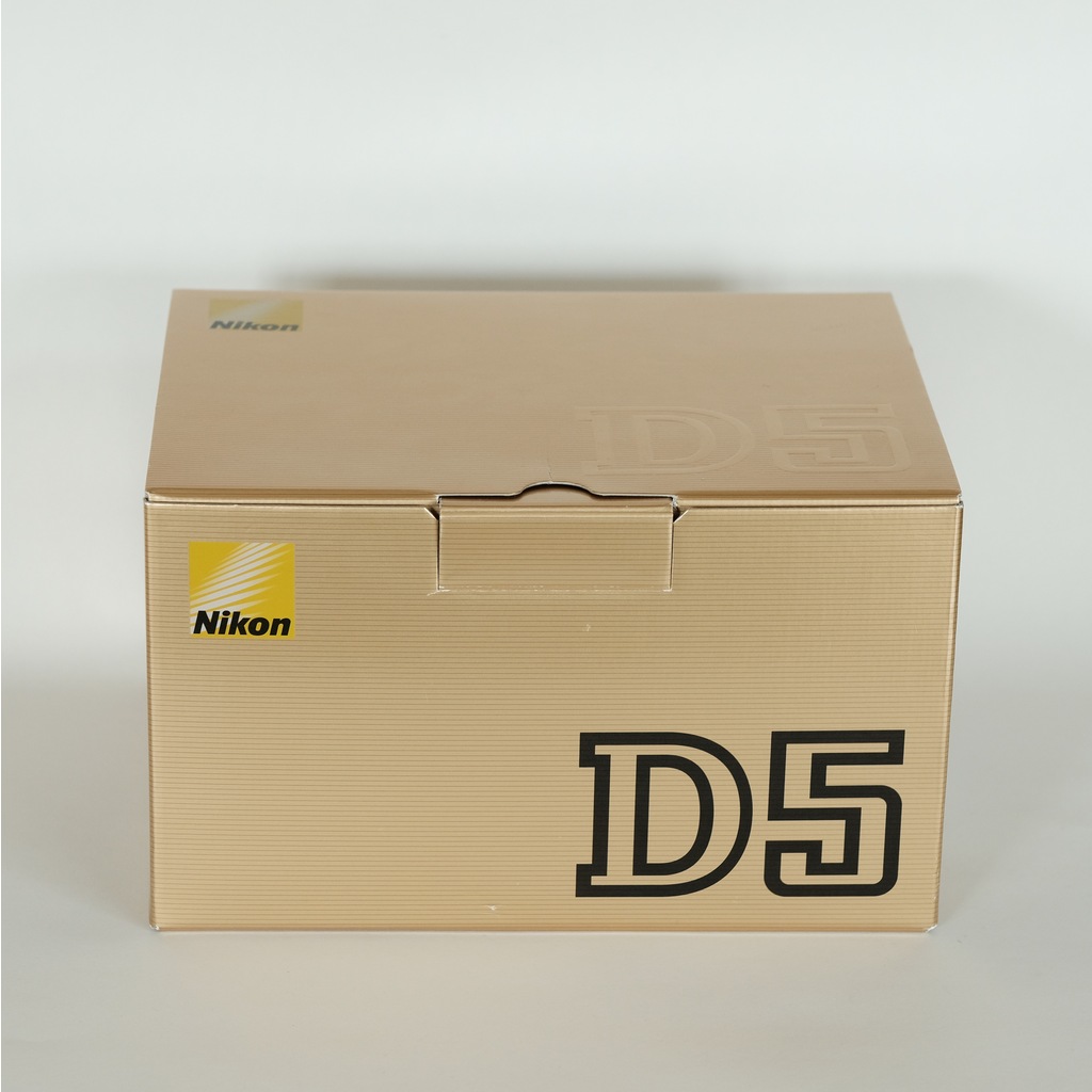 Nikon D5