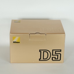 Nikon D5