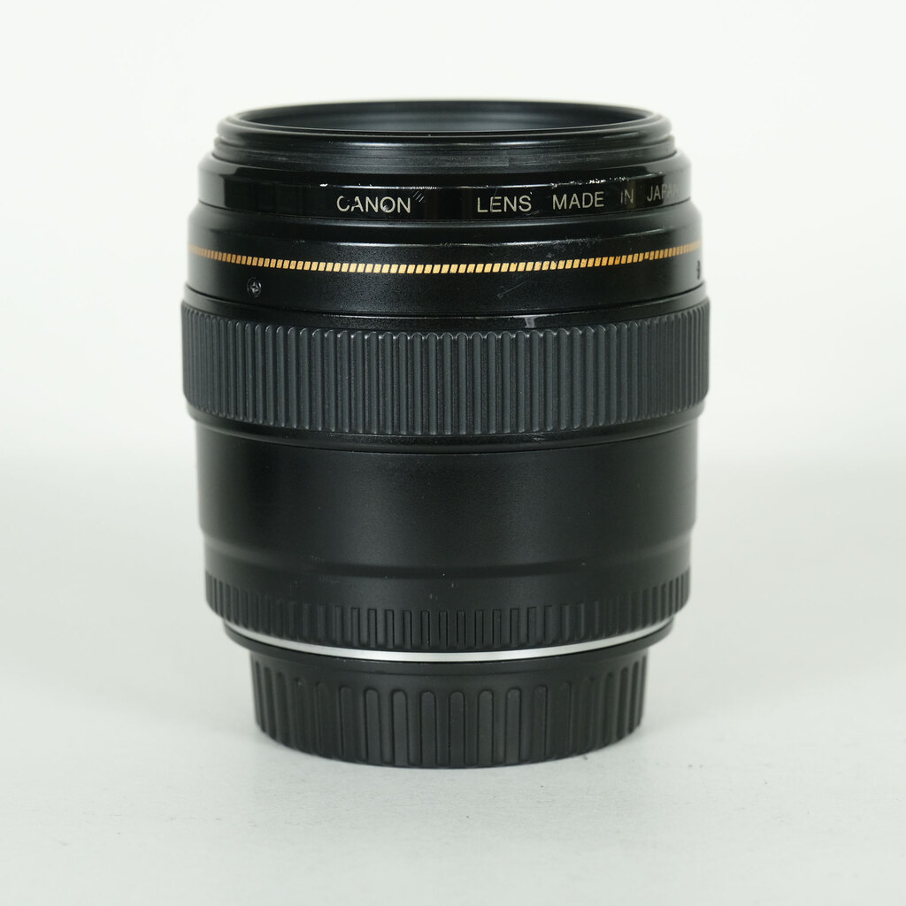 Canon EF85mm F1.8 USM Canon EF85mm F1.8 USM
