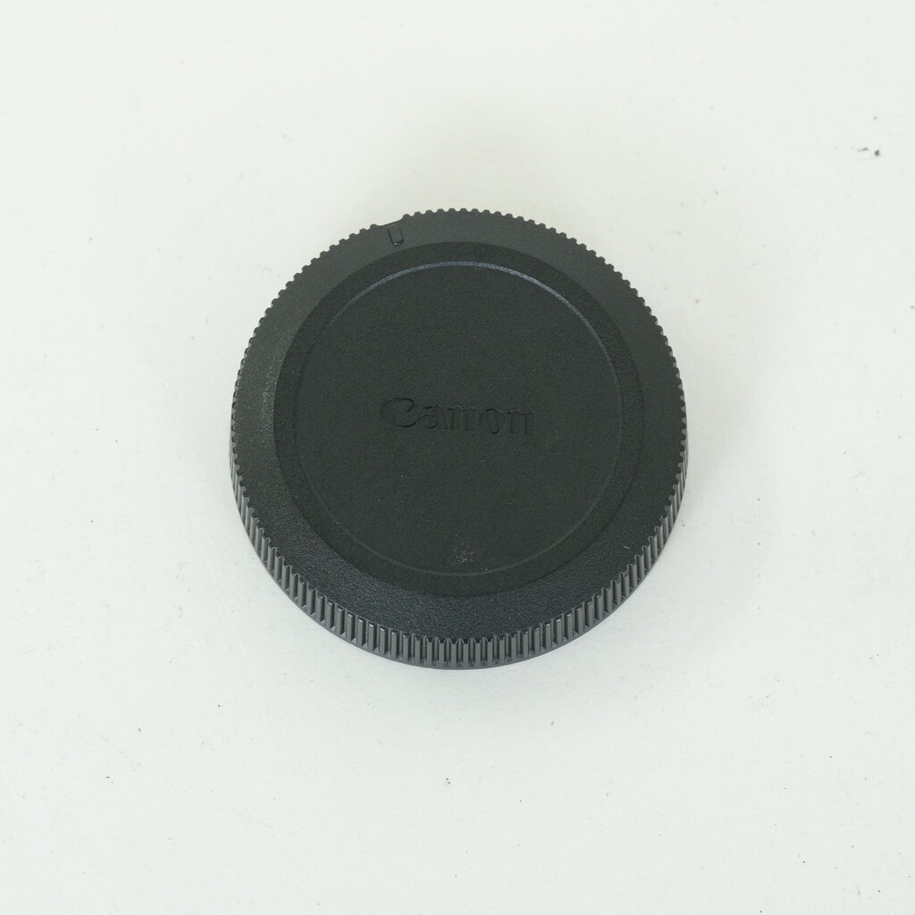 Canon RF50mm F1.8 STM