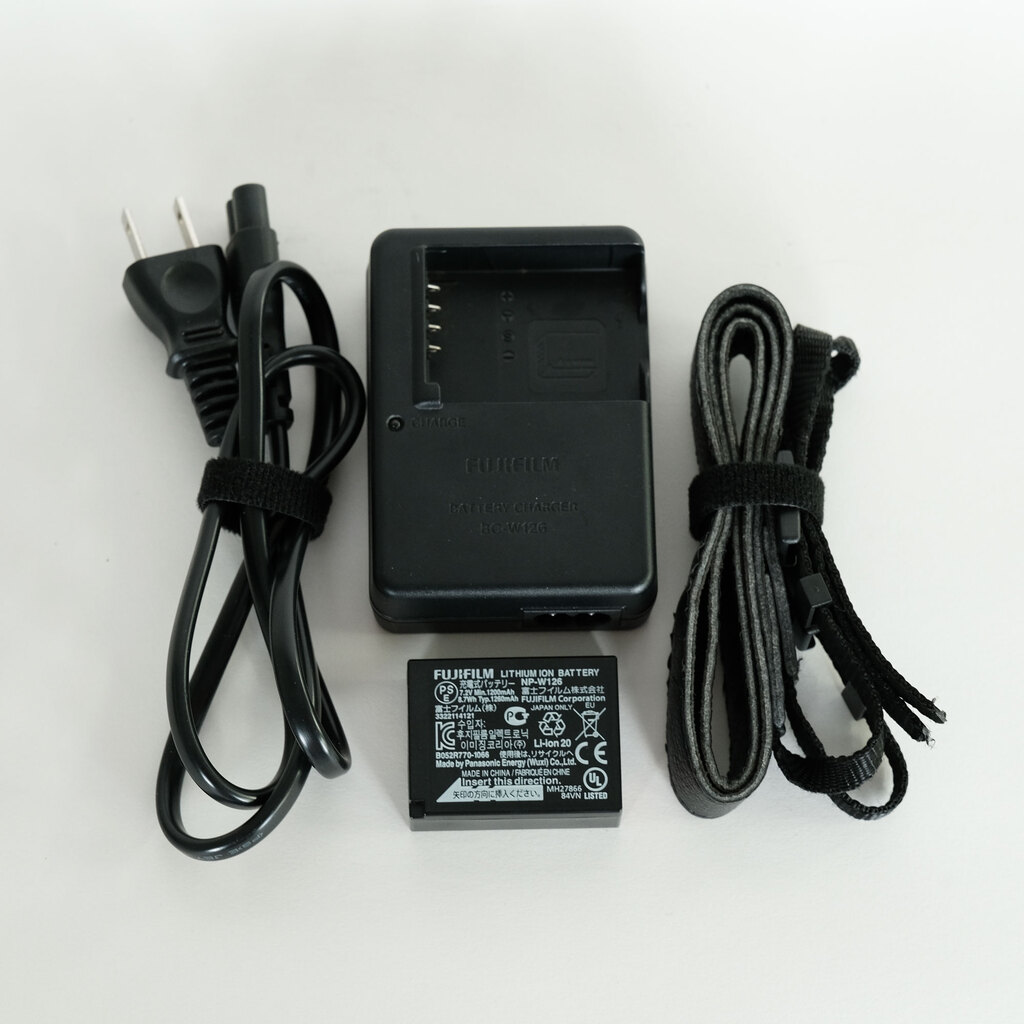 FUJIFILM X-M1 ボディ ブラックの出品 | ONE SCENE（ワンシーン）