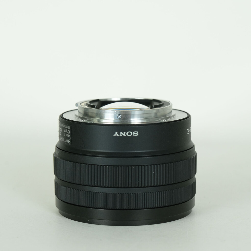 SONY FE 28-60mm F4-5.6 SEL2860