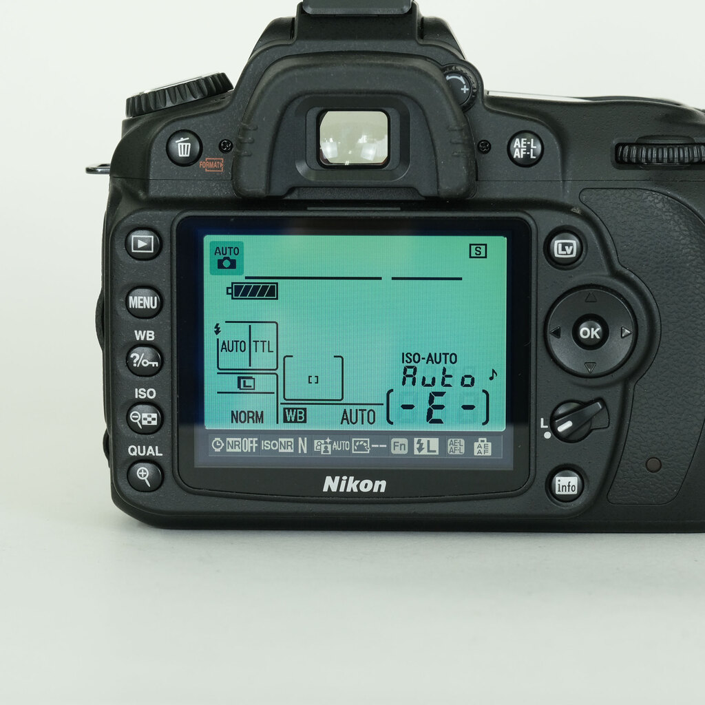 Nikon D90 ボディ