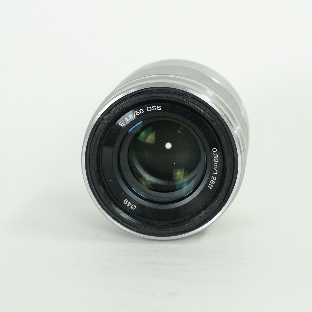 SONY E 50mm F1.8 OSS SEL50F18