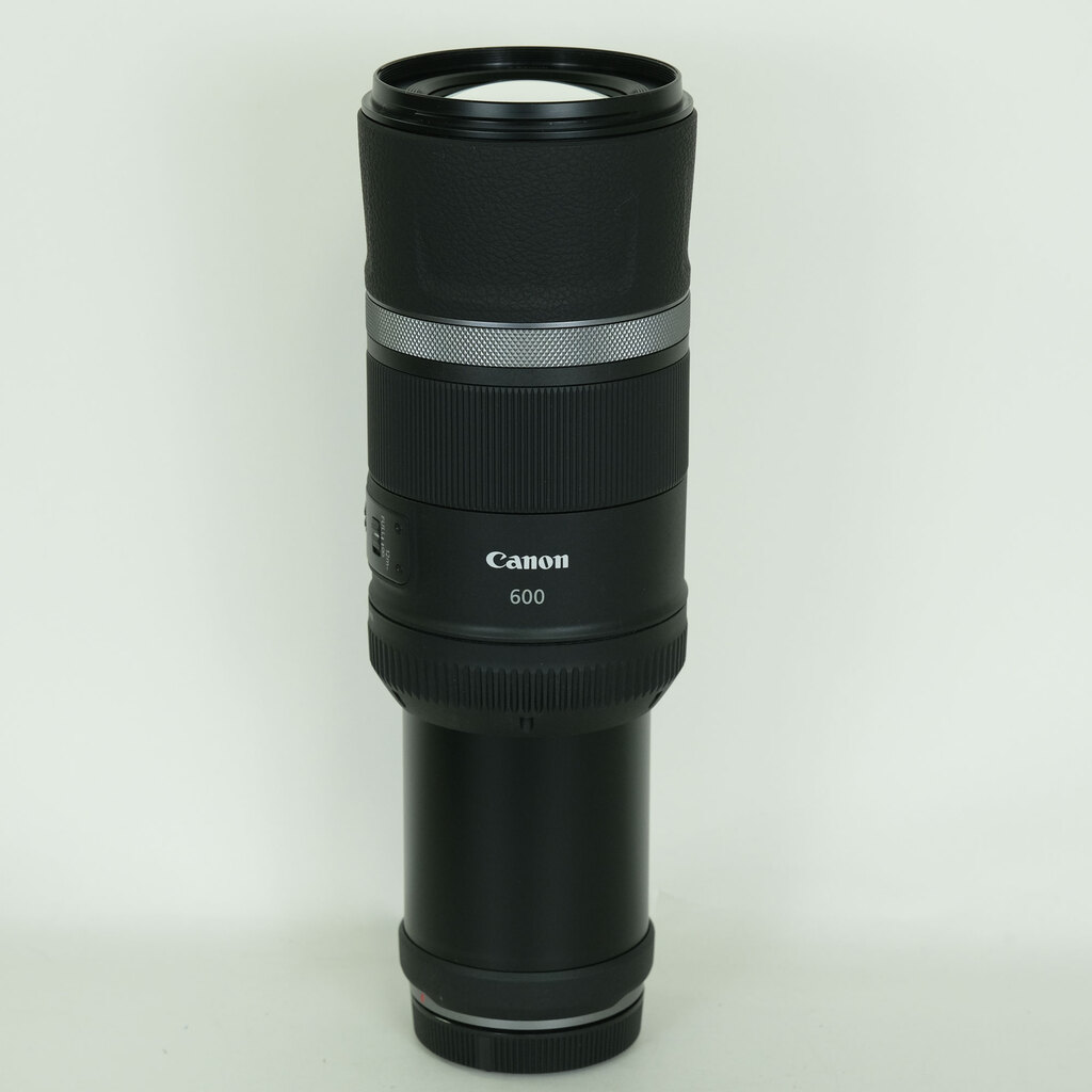 Canon RF600mm F11 IS STM
