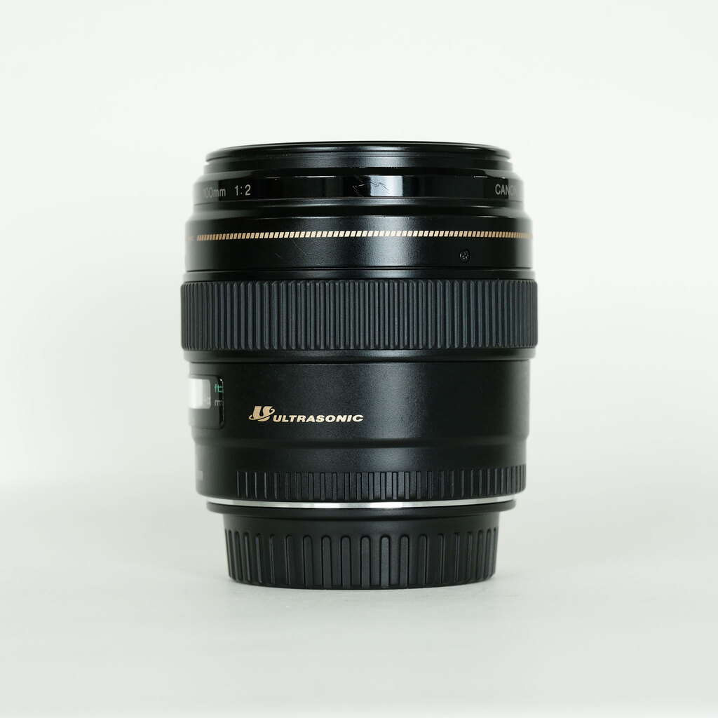 Canon EF100mm F2 USM Canon EF100mm F2 USM