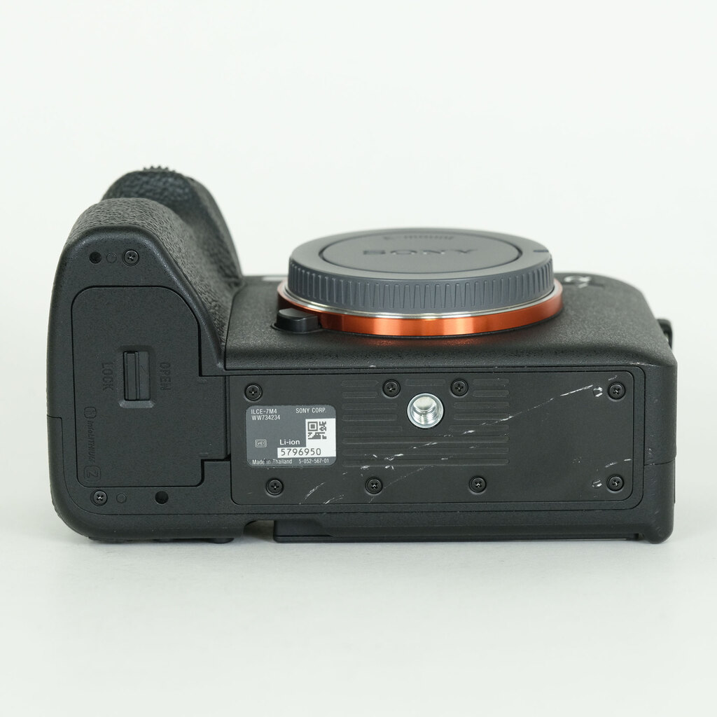 SONY α7 IV(ILCE-7M4) SONY α7 IV(ILCE-7M4)