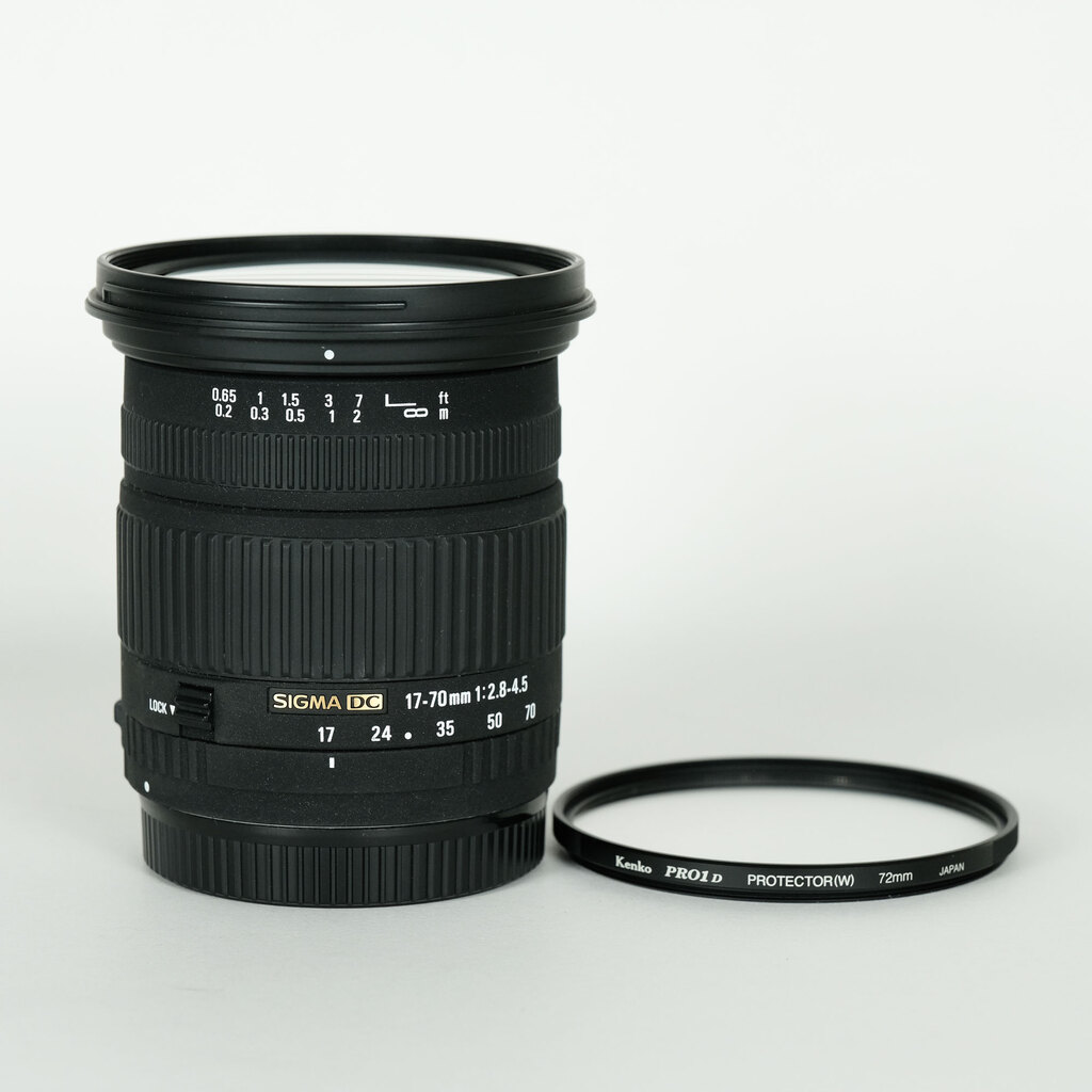 SIGMA 17-70mm F2.8-4.5 DC MACRO [キヤノンEF用]