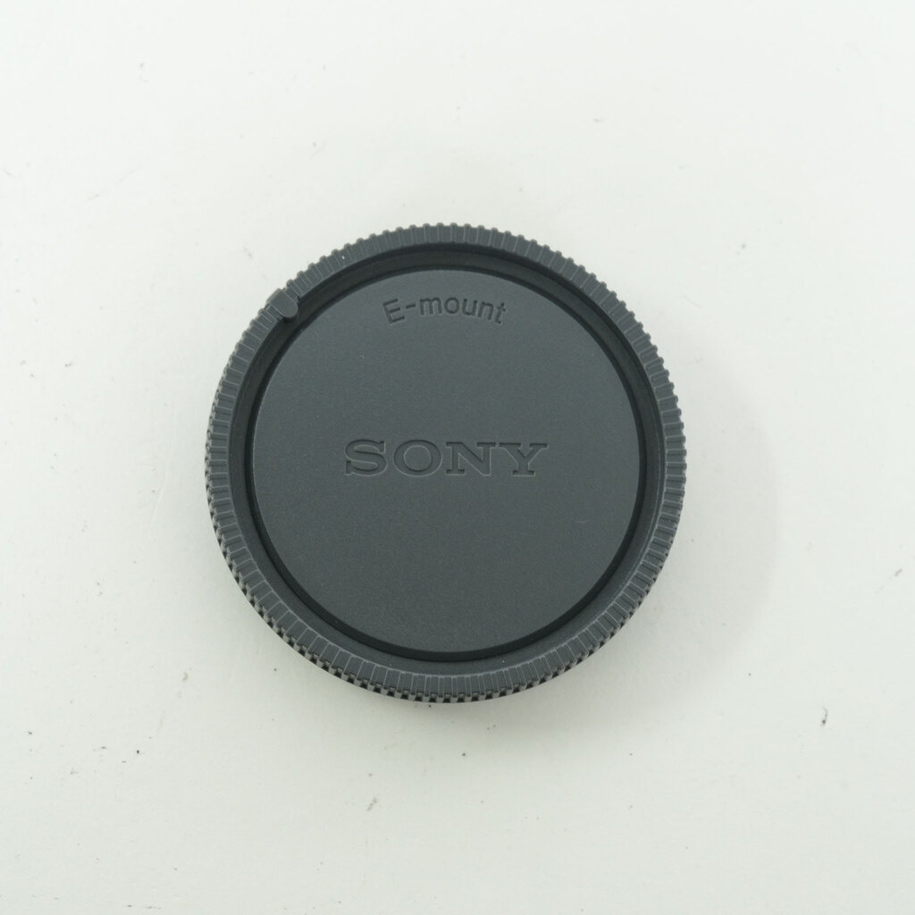 SONY FE 100-400mm F4.5-5.6 GM OSS SEL100400GM SONY FE 100-400mm F4.5-5.6 GM OSS SEL100400GM
