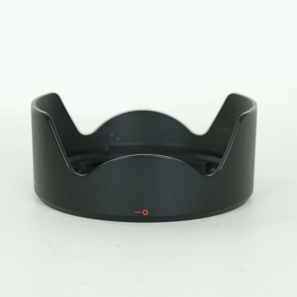 Canon RF24-105mm F4 L IS USM Canon RF24-105mm F4 L IS USM