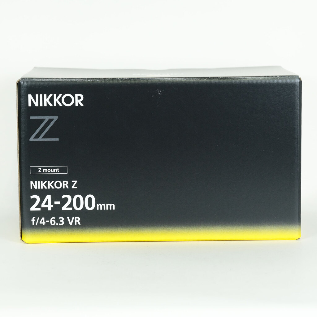 Nikon NIKKOR Z 24-200mm f/4-6.3 VR Nikon NIKKOR Z 24-200mm f/4-6.3 VR
