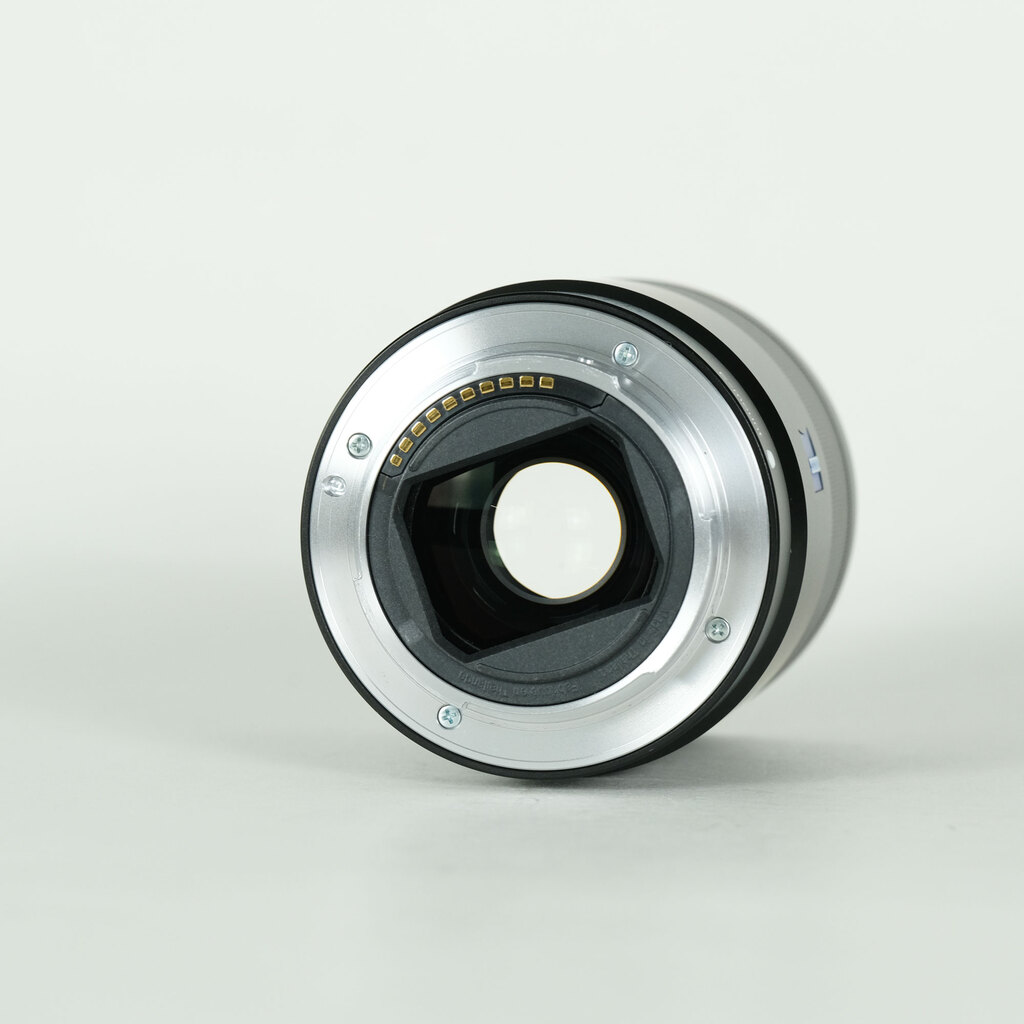 SONY Sonnar T* FE 55mm F1.8 ZA SEL55F18Zの出品 | ONE SCENE（ワン