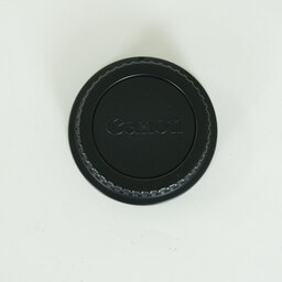 Canon EF-S18-135mm F3.5-5.6 IS