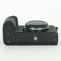 FUJIFILM X-S10