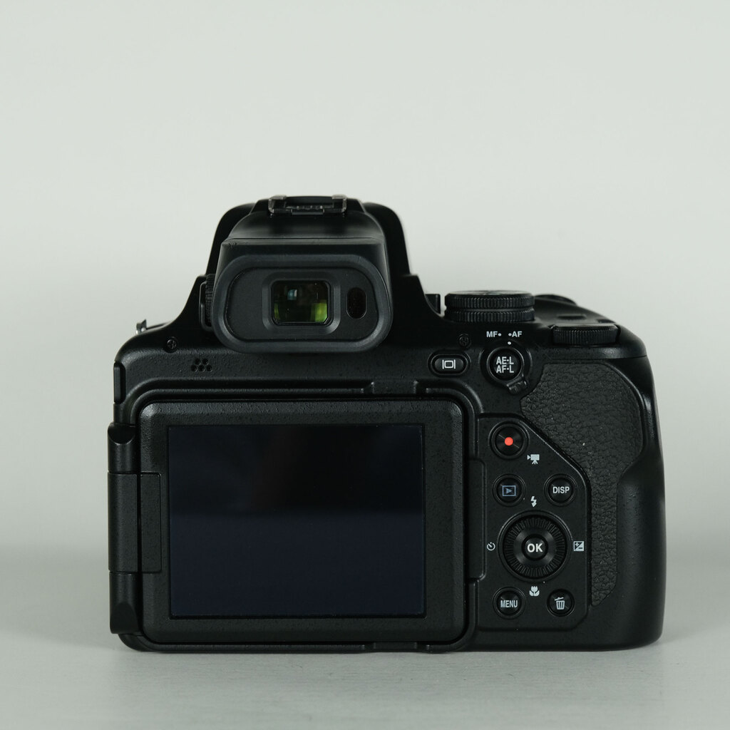 Nikon COOLPIX P1000 Nikon COOLPIX P1000