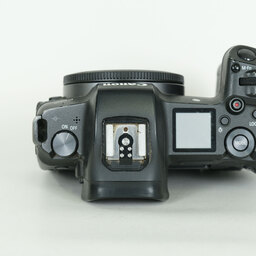 Canon EOS R Canon EOS R